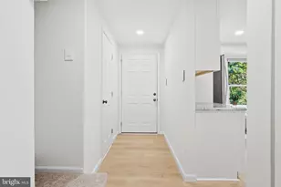11005 Barton Hill Ct, Reston, VA 20191 - Photo 15