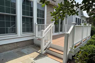 8886 Calla Lily Ct, Lorton, VA 22079 - Photo 3