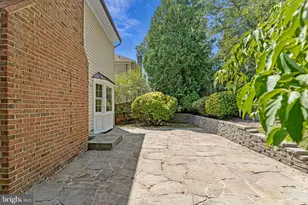 1138 Randolph Rd, McLean, VA 22101 - Photo 51