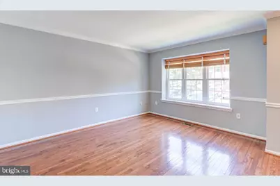14536 Castleford Court, Centreville, VA 20121 - Photo 5