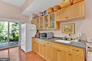 3407 Walnut Hill Ct, Falls Church, VA 22042 - Photo 39