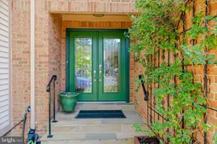 3407 Walnut Hill Ct, Falls Church, VA 22042 - Photo 3