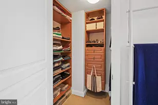 2451 Midtown Ave, Alexandria, VA 22303 - Photo 17