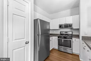 11349 Aristotle Dr, Fairfax, VA 22030 - Photo 13