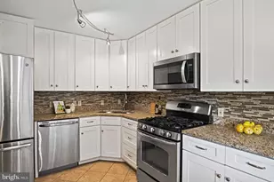 1919 Youngblood St, McLean, VA 22101 - Photo 13
