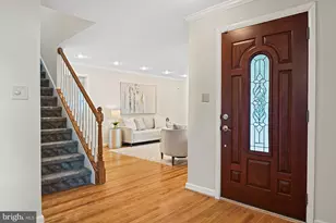 1919 Youngblood St, McLean, VA 22101 - Photo 5