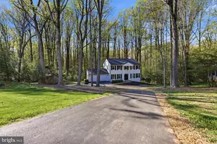 12136 Westwood Hills Dr, Herndon, VA 20171 - Photo 5