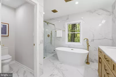 12136 Westwood Hills Drive, Herndon, VA 20171 - Photo 35