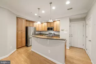 5718 Callcott Way, Alexandria, VA 22312 - Photo 5