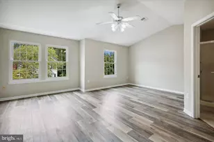 8303 Duck Hawk Way, Lorton, VA 22079 - Photo 17