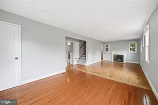 2918 Monroe Pl, Falls Church, VA 22042 - Photo 7