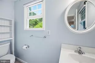 2918 Monroe Pl, Falls Church, VA 22042 - Photo 35