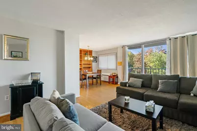 2059 Huntington Avenue #614, Alexandria, VA 22303 - Photo 1