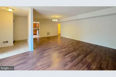 4605 Logsdon Drive, Annandale, VA 22003 - Photo 3