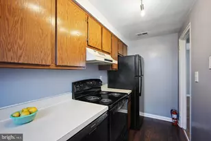 6243 Wilson Blvd, Falls Church, VA 22044 - Photo 5