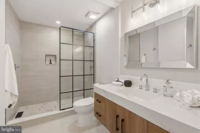 11026 Villaridge Court, Reston, VA 20191 - Photo 25