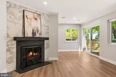 11026 Villaridge Court, Reston, VA 20191 - Photo 5