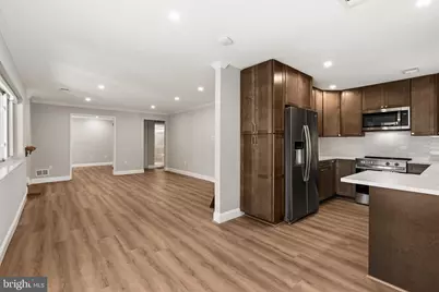 11026 Villaridge Court, Reston, VA 20191 - Photo 9