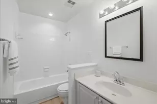8902 Winding Hollow Way, Springfield, VA 22152 - Photo 21
