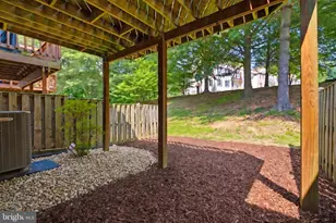 8902 Winding Hollow Way, Springfield, VA 22152 - Photo 31
