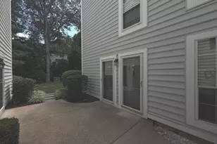 10050 Oakton Terrace Rd, Oakton, VA 22124 - Photo 23