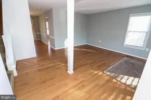 10320 Colony Park Dr, Fairfax, VA 22032 - Photo 5