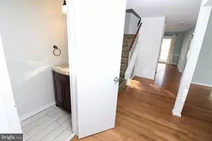 10320 Colony Park Dr, Fairfax, VA 22032 - Photo 3