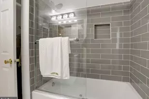 6703 Oak Dr, Alexandria, VA 22306 - Photo 33