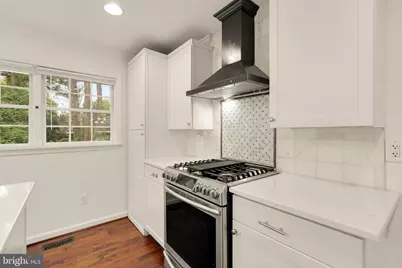 6203 Hardy Drive, McLean, VA 22101 - Photo 11