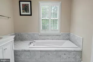 9681 Dutchman Dr, Lorton, VA 22079 - Photo 31