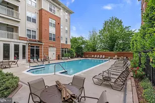 2791 Centerboro Dr, Vienna, VA 22181 - Photo 13