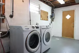 6211 Duntley Ct, Springfield, VA 22152 - Photo 53