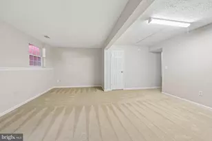 6016 Goldenrod Ct, Alexandria, VA 22310 - Photo 31