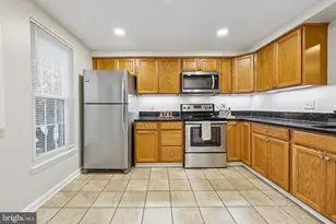 6016 Goldenrod Ct, Alexandria, VA 22310 - Photo 11