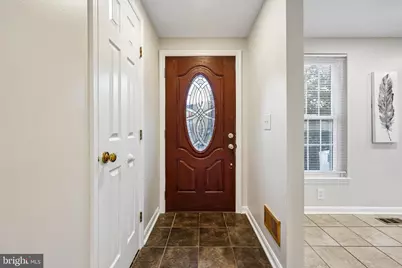 6016 Goldenrod Court, Alexandria, VA 22310 - Photo 5