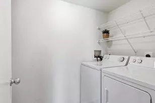 1710 Abercromby Ct, Reston, VA 20190 - Photo 15