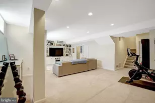 8929 Mountain Ash Dr, Springfield, VA 22153 - Photo 65