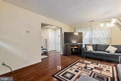 8210 Carrleigh Parkway #6, Springfield, VA 22152 - Photo 5
