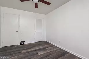 8210 Carrleigh Pkwy, Springfield, VA 22152 - Photo 19