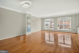 7332 Hampton Manor Pl, Springfield, VA 22150 - Photo 3
