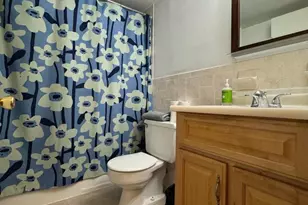 7093 Spring Garden Dr, Springfield, VA 22150 - Photo 3