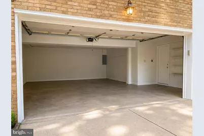 8425 Blevins Way Court, Vienna, VA 22182 - Photo 17