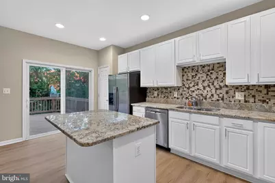 13227 Rolling Plains Court, Herndon, VA 20171 - Photo 9