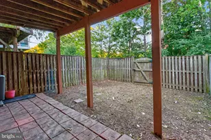 13227 Rolling Plains Ct, Herndon, VA 20171 - Photo 37