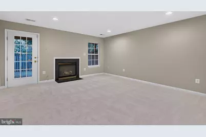 13227 Rolling Plains Court, Herndon, VA 20171 - Photo 29