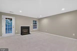 13227 Rolling Plains Ct, Herndon, VA 20171 - Photo 29