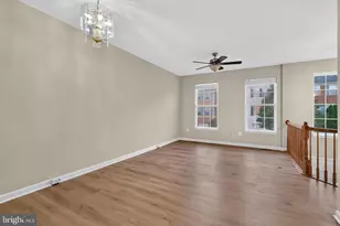 13227 Rolling Plains Ct, Herndon, VA 20171 - Photo 5