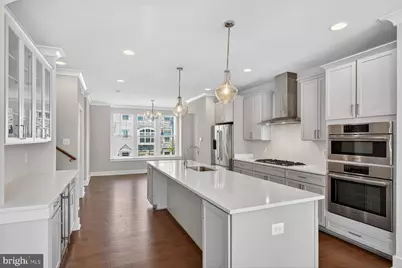 5128 Ridgeview Retreat Drive, Chantilly, VA 20151 - Photo 11