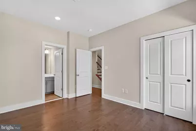 5128 Ridgeview Retreat Drive, Chantilly, VA 20151 - Photo 9
