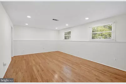 13742 Cabells Mill Drive, Centreville, VA 20120 - Photo 23